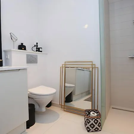 Classy Elegant With Private Terrace *