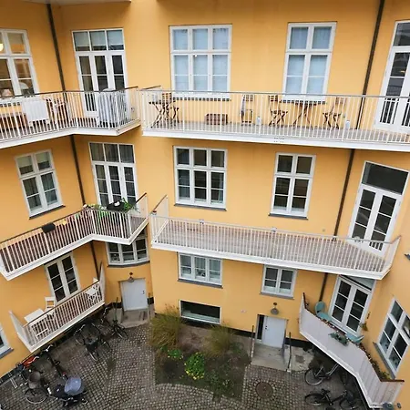 Apartment Classy Elegant With Private Terrace Copenhagen